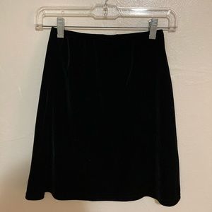 Size 14 Youth Hartstrings Plain Black Velvet Mini Skirt